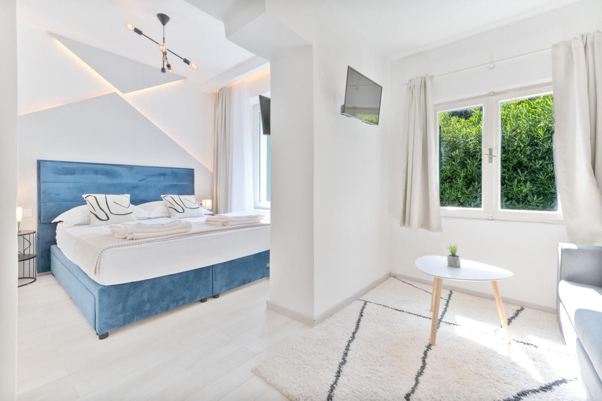 Gasthof Aurora Beachfront Luxury Rooms&suites 4*