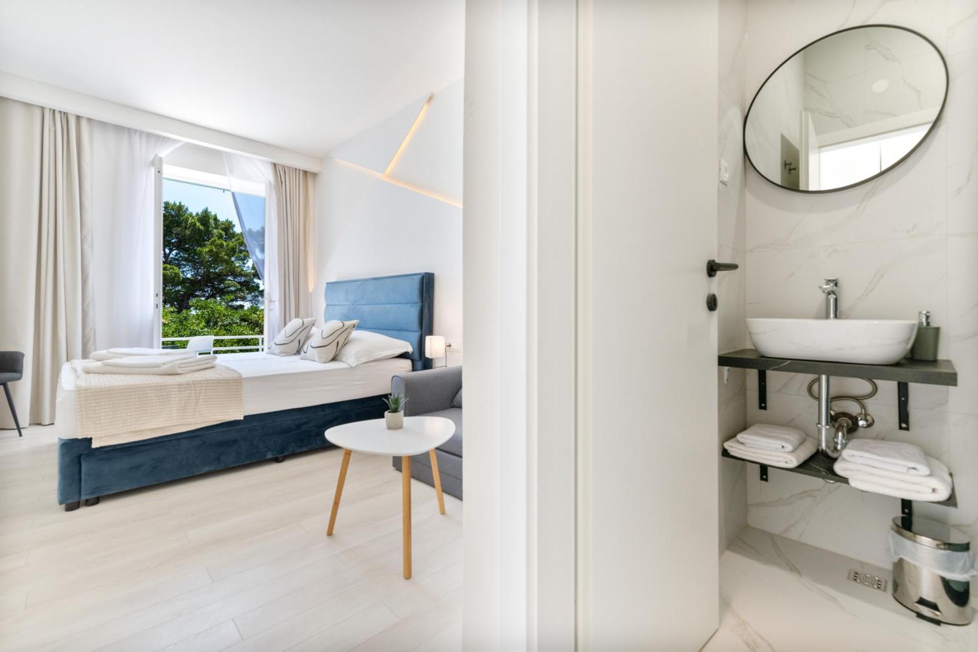 Aurora Beachfront Luxury Rooms&suites Guest house 4*